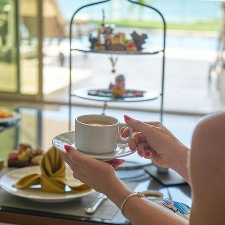 Hotel Gran San Bernardo Риччоне Экстерьер фото
